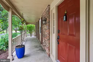 18808 Cross Country Ln, Gaithersburg, MD 20879 - Photo 7
