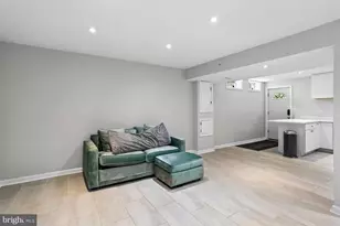 18808 Cross Country Ln, Gaithersburg, MD 20879 - Photo 53