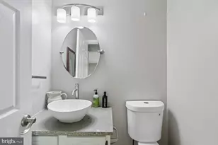 18808 Cross Country Ln, Gaithersburg, MD 20879 - Photo 29