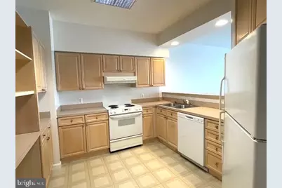 3210 N Leisure World Boulevard #514, Silver Spring, MD 20906 - Photo 3