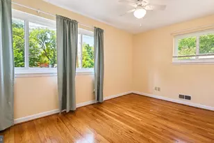 1615 Ladd St, Silver Spring, MD 20902 - Photo 9