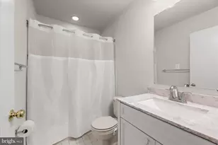 18933 Ferry Landing Cir, Germantown, MD 20874 - Photo 21