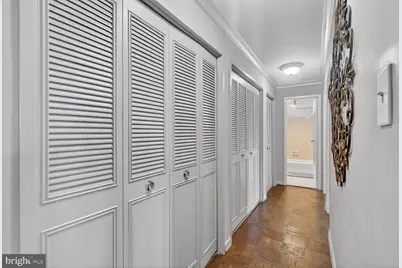 10201 Grosvenor Place #720, Rockville, MD 20852 - Photo 15