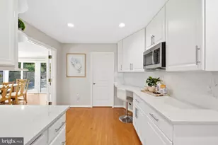 10240 Colebrook Ave, Potomac, MD 20854 - Photo 11