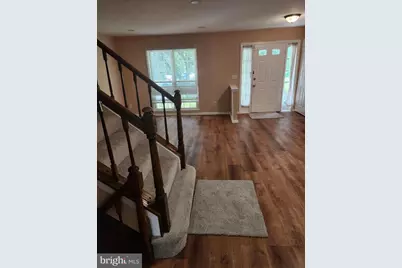 17027 Catalpa Court, Derwood, MD 20855 - Photo 3