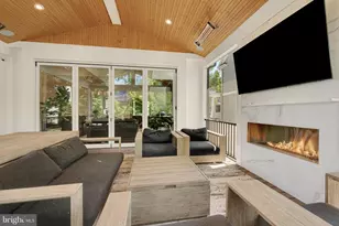 7602 Holiday Terrace, Bethesda, MD 20817 - Photo 21