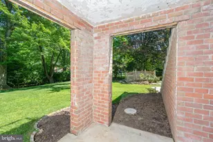 12331 Overpond Way, Potomac, MD 20854 - Photo 33