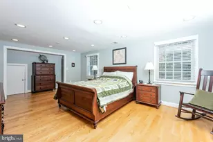 12331 Overpond Way, Potomac, MD 20854 - Photo 13