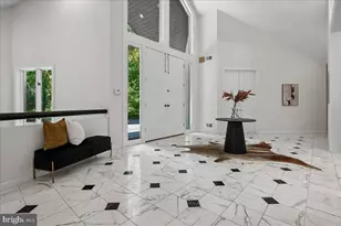9100 Aldershot Dr, Bethesda, MD 20817 - Photo 3