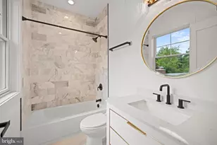8609 Woodbrook Ln, Chevy Chase, MD 20815 - Photo 33