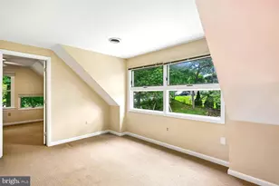 5915 Halsey Rd, Rockville, MD 20851 - Photo 29