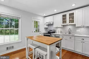 11507 Farmland Dr, Rockville, MD 20852 - Photo 13