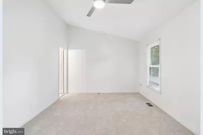 10617 Pine Haven Terrace, North Bethesda, MD 20852 - Photo 29