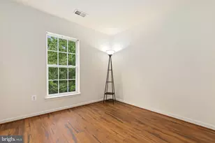 10470 Damascus Park Ln, Damascus, MD 20872 - Photo 19