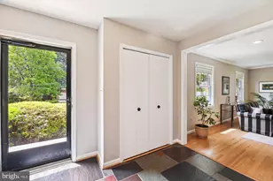 6324 Lenox Rd, Bethesda, MD 20817 - Photo 3