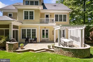 11413 Cushman Rd, Rockville, MD 20852 - Photo 9