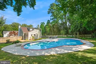 12718 Meadowood Dr, Silver Spring, MD 20904 - Photo 3