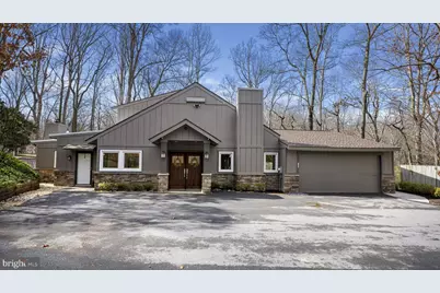 11450 Game Preserve Road, Gaithersburg, MD 20878 - Photo 1