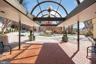 4601 N Park Ave, Chevy Chase, MD 20815 - Photo 27