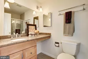 10239 Gainsborough Rd, Potomac, MD 20854 - Photo 15