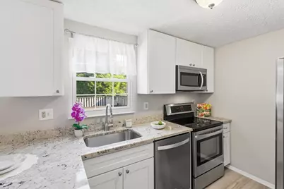 7807 Breezy Down Terrace, Rockville, MD 20855 - Photo 15