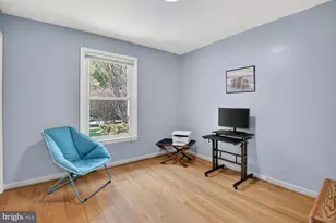 13004 Chestnut Oak Dr, Gaithersburg, MD 20878 - Photo 17