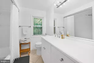 9212 Willow Pond Ln, Rockville, MD 20854 - Photo 29