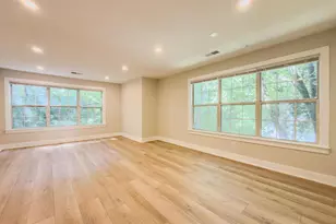 18520 Boysenberry Dr, Gaithersburg, MD 20879 - Photo 5