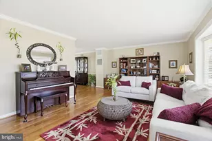 5303 Russett Rd, Rockville, MD 20853 - Photo 9
