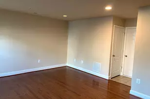 11876 Country Squire Way, Clarksburg, MD 20871 - Photo 5
