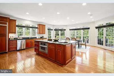 7017 Cypress Hill Drive, Gaithersburg, MD 20879 - Photo 15