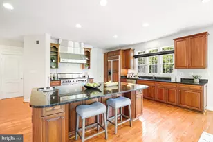 7017 Cypress Hill Dr, Gaithersburg, MD 20879 - Photo 19