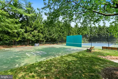 10022 Vanderbilt Circle #10, Rockville, MD 20850 - Photo 37