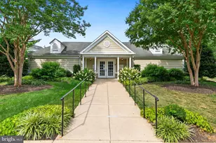 10022 Vanderbilt Cir, Rockville, MD 20850 - Photo 31