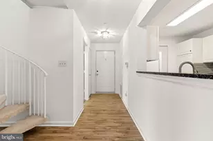 10022 Vanderbilt Cir, Rockville, MD 20850 - Photo 29