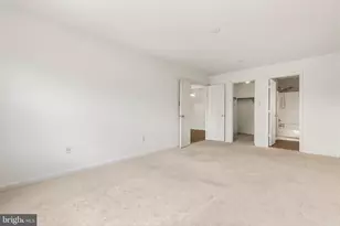 10022 Vanderbilt Cir, Rockville, MD 20850 - Photo 13
