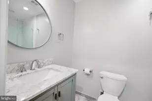 6929 Carmichael Ave, Bethesda, MD 20817 - Photo 23