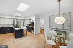 6929 Carmichael Ave, Bethesda, MD 20817 - Photo 9