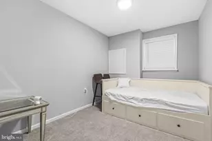 17624 Lindstrom Ct, Gaithersburg, MD 20877 - Photo 21
