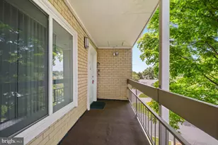 15101 Glade Dr, Silver Spring, MD 20906 - Photo 1