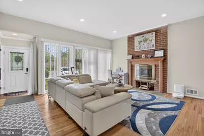 2000 McAuliffe Drive, Rockville, MD 20851 - Photo 5
