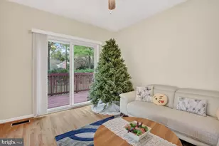 2000 McAuliffe Dr, Rockville, MD 20851 - Photo 23