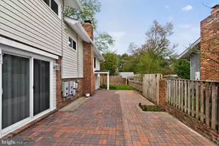 2000 McAuliffe Dr, Rockville, MD 20851 - Photo 43