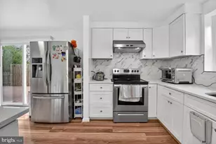 2000 McAuliffe Dr, Rockville, MD 20851 - Photo 17