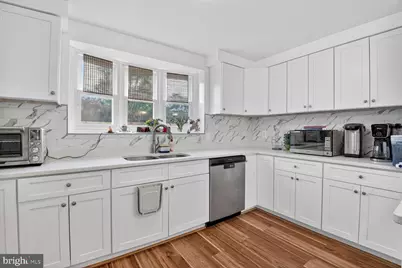 2000 McAuliffe Drive, Rockville, MD 20851 - Photo 15