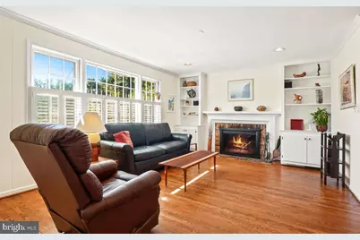 7214 Pomander Lane, Chevy Chase, MD 20815 - Photo 5