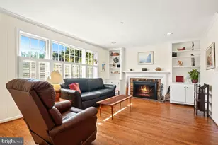 7214 Pomander Ln, Chevy Chase, MD 20815 - Photo 5
