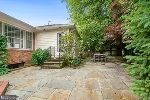 7214 Pomander Ln, Chevy Chase, MD 20815 - Photo 33