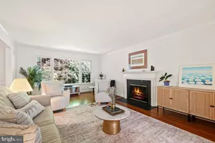 7214 Pomander Ln, Chevy Chase, MD 20815 - Photo 13