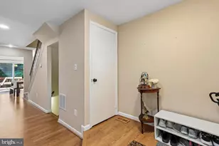 3924 Angelton Ct, Burtonsville, MD 20866 - Photo 7